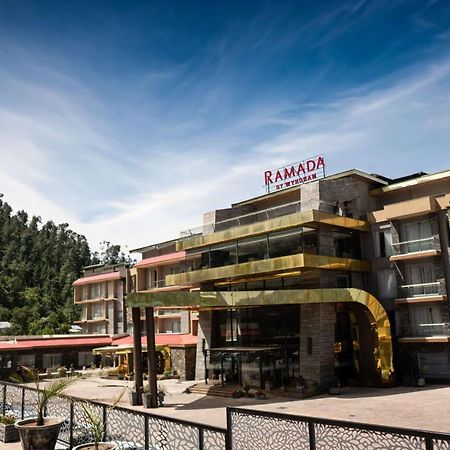 Ramada By Wyndham Murree Lower Topa Resort Экстерьер фото